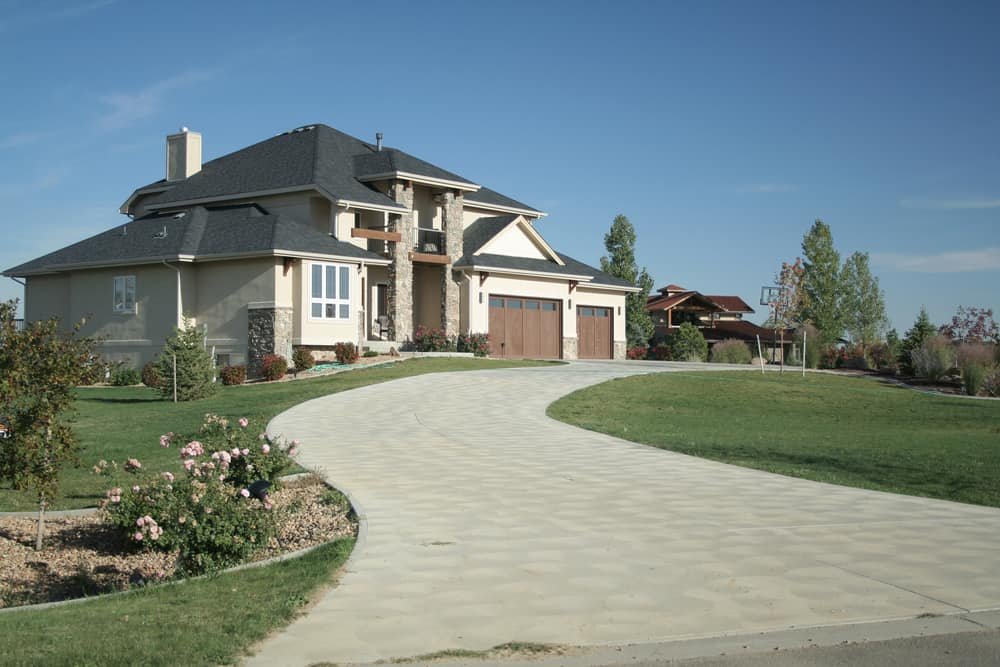 wrap around driveway
